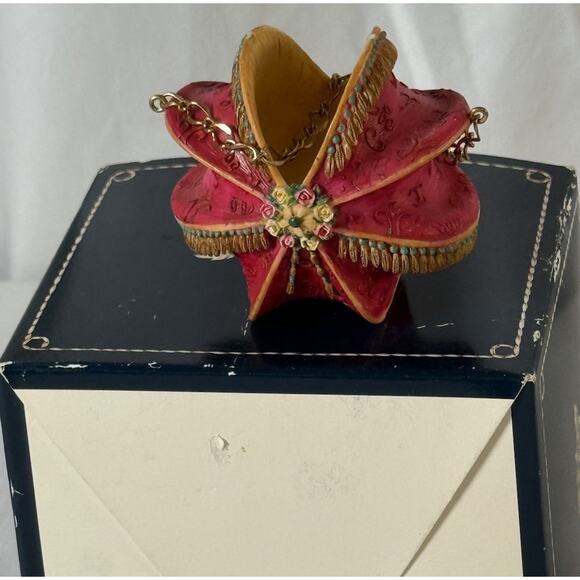 Willow Hall Miniature Vintage Handbag Figurine Pretty Maiden Circa 1810, 85-02 - Picture 12 of 13